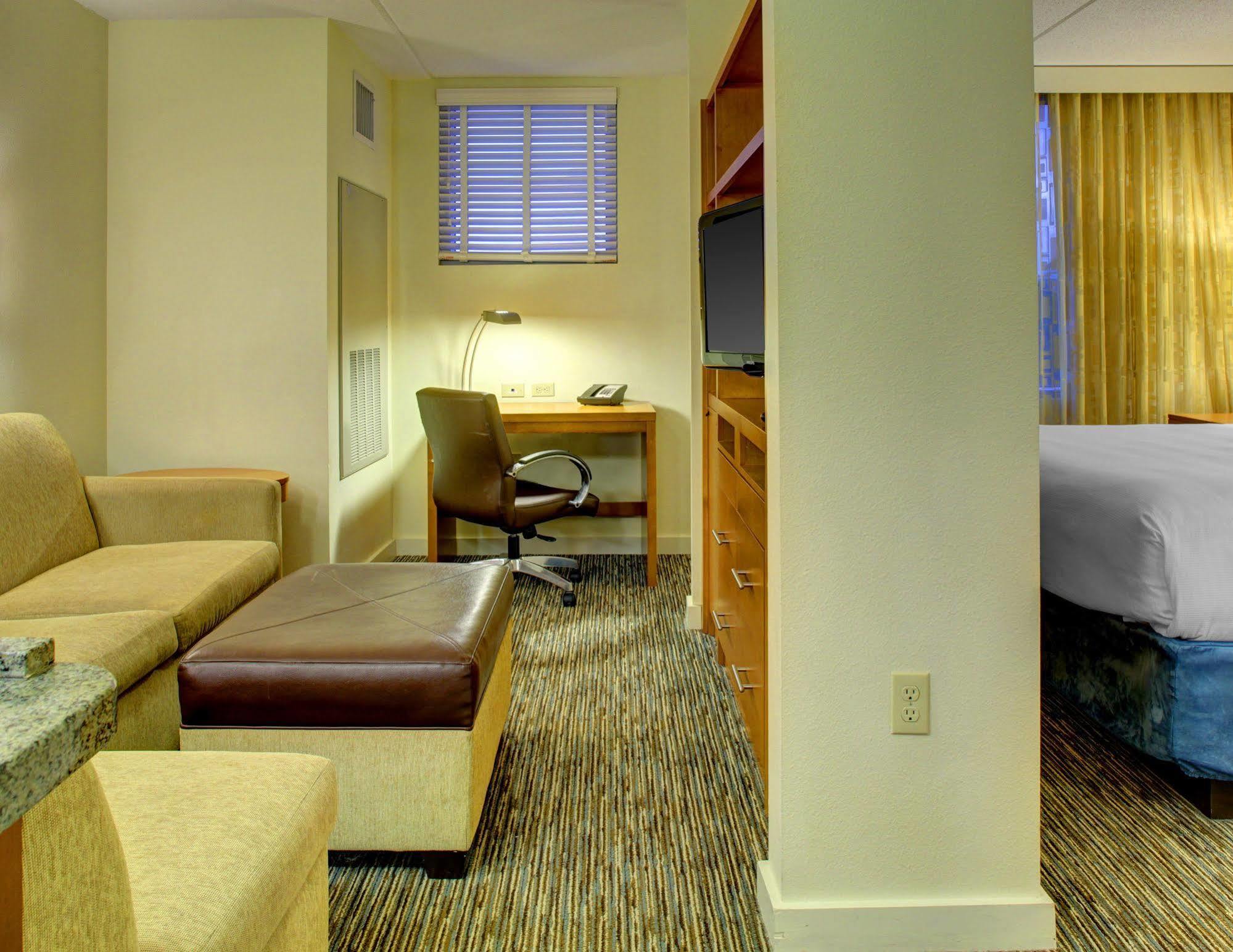Hyatt House Fort Lauderdale Airport/Cruise Port دانيا بيتش المظهر الخارجي الصورة